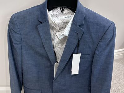 New Calvin Klein Boys Suit Size 16