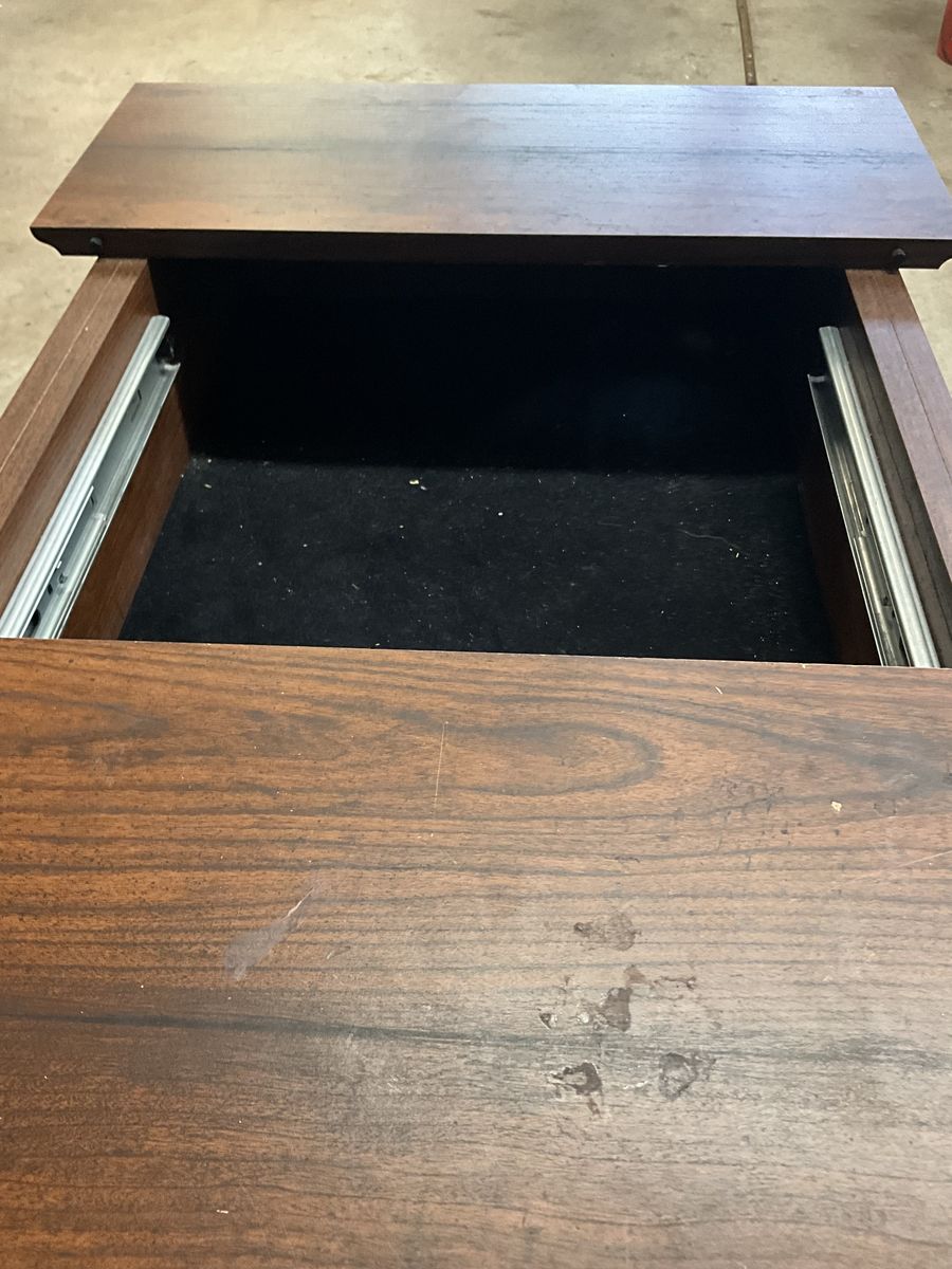 Main image 6