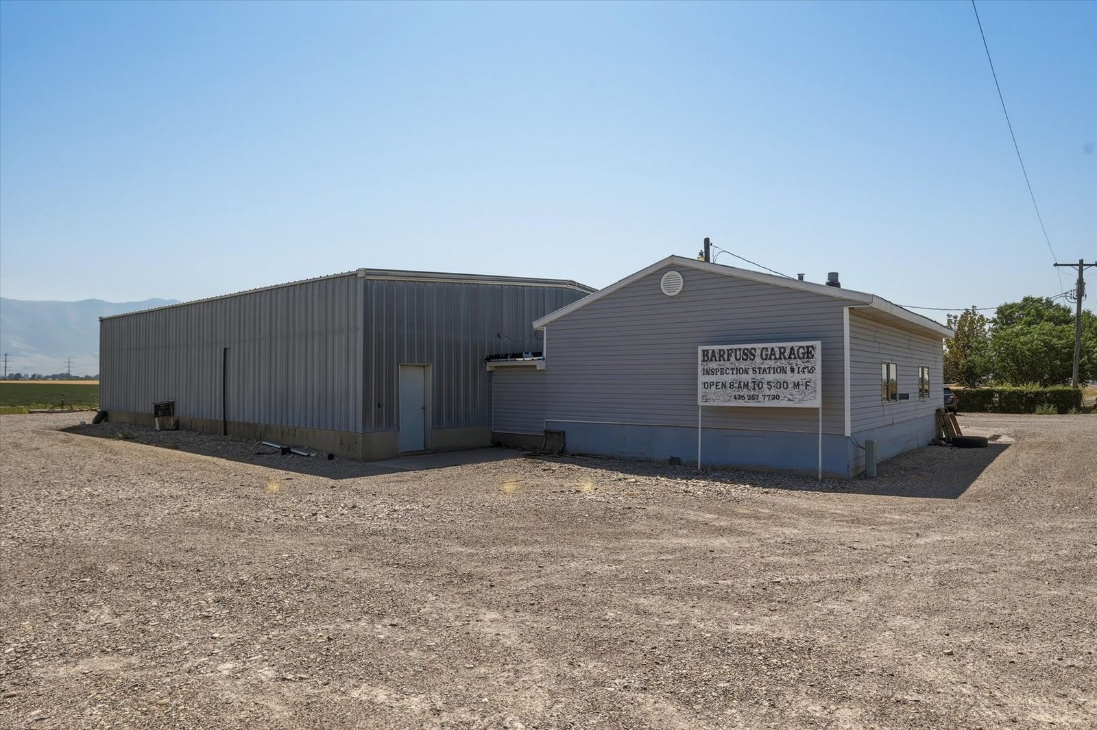 Main image 6
