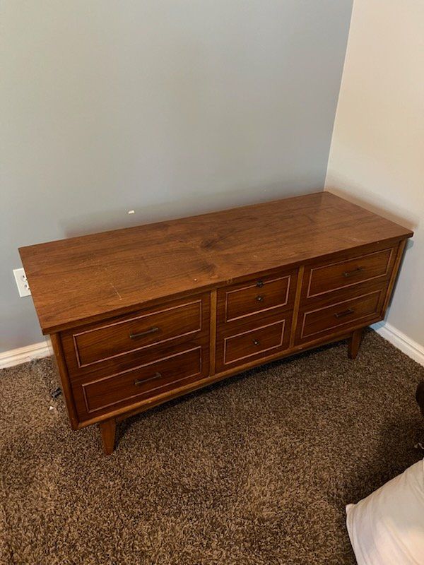 Main image 11