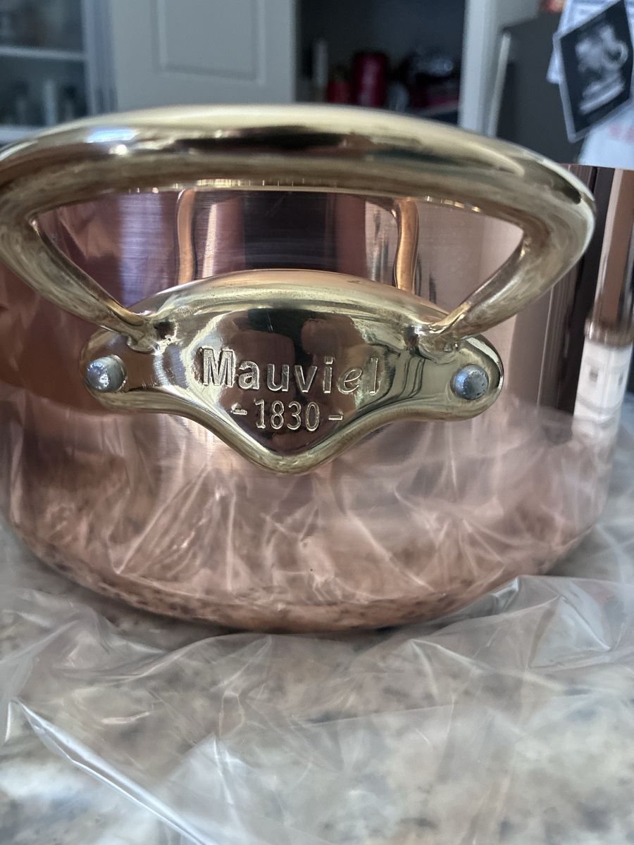 Mauviel M'heritage Copper/Bronze stew Pot with Lid, 6.4 Quart Capacity, New