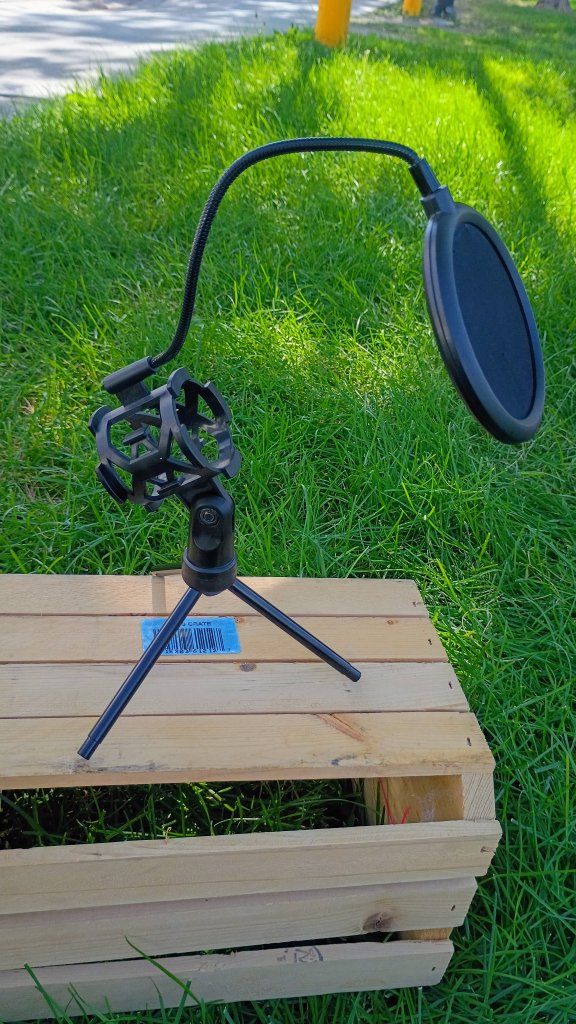 Microphone Tripod Stand with Shock Mount & Pop Filter - Desktop Recording Gear
