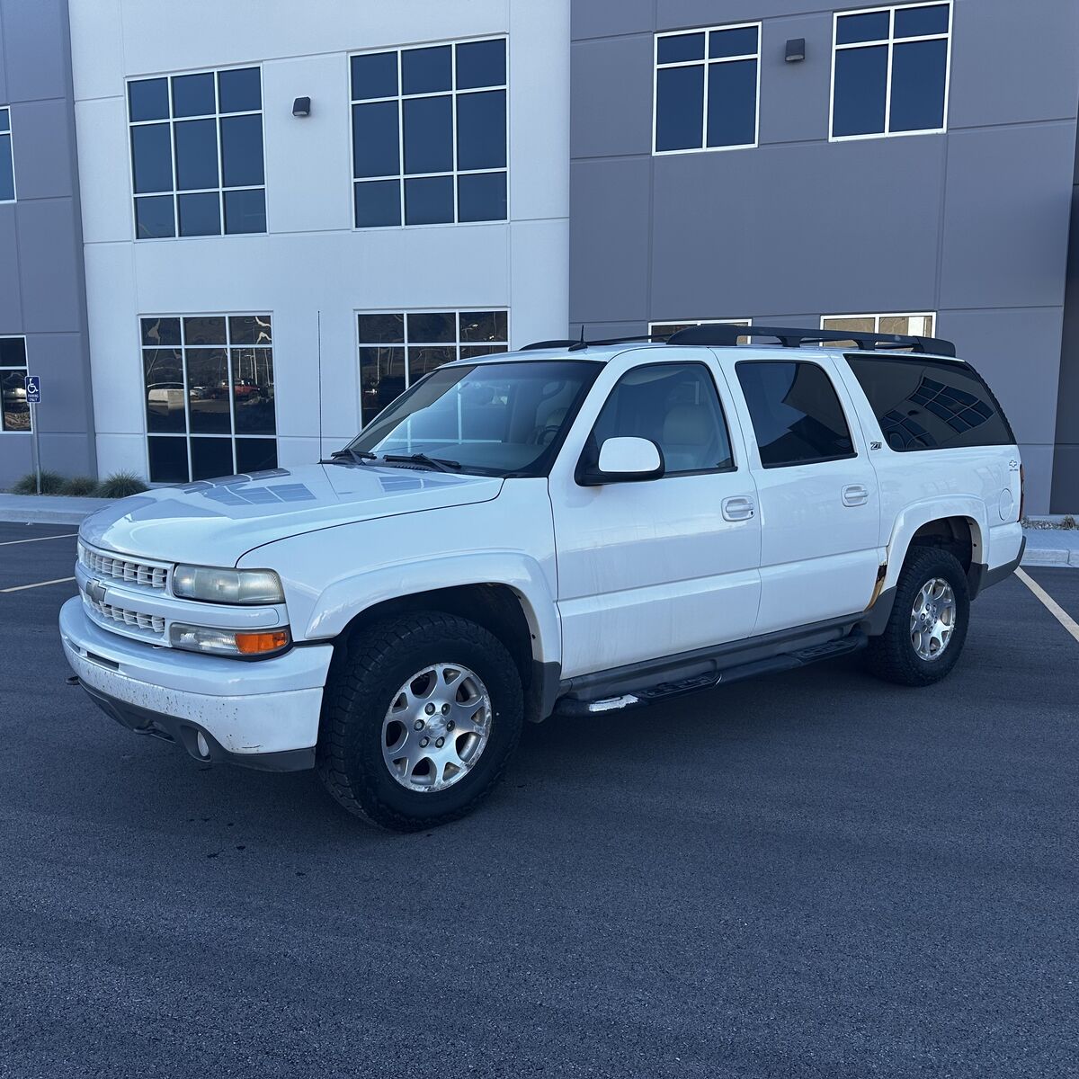 2002 CHEVROLET SUBURBAN 1500 LT