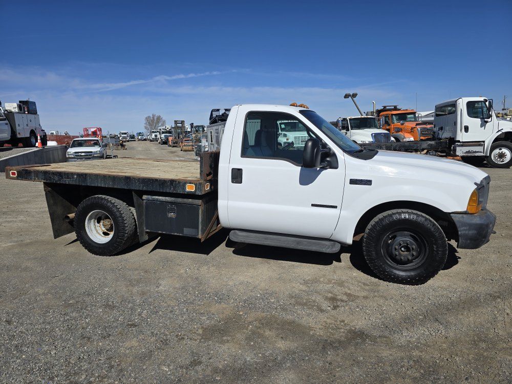 2001 Ford F-350 Flatbed 7.3L 6spd 63k Miles