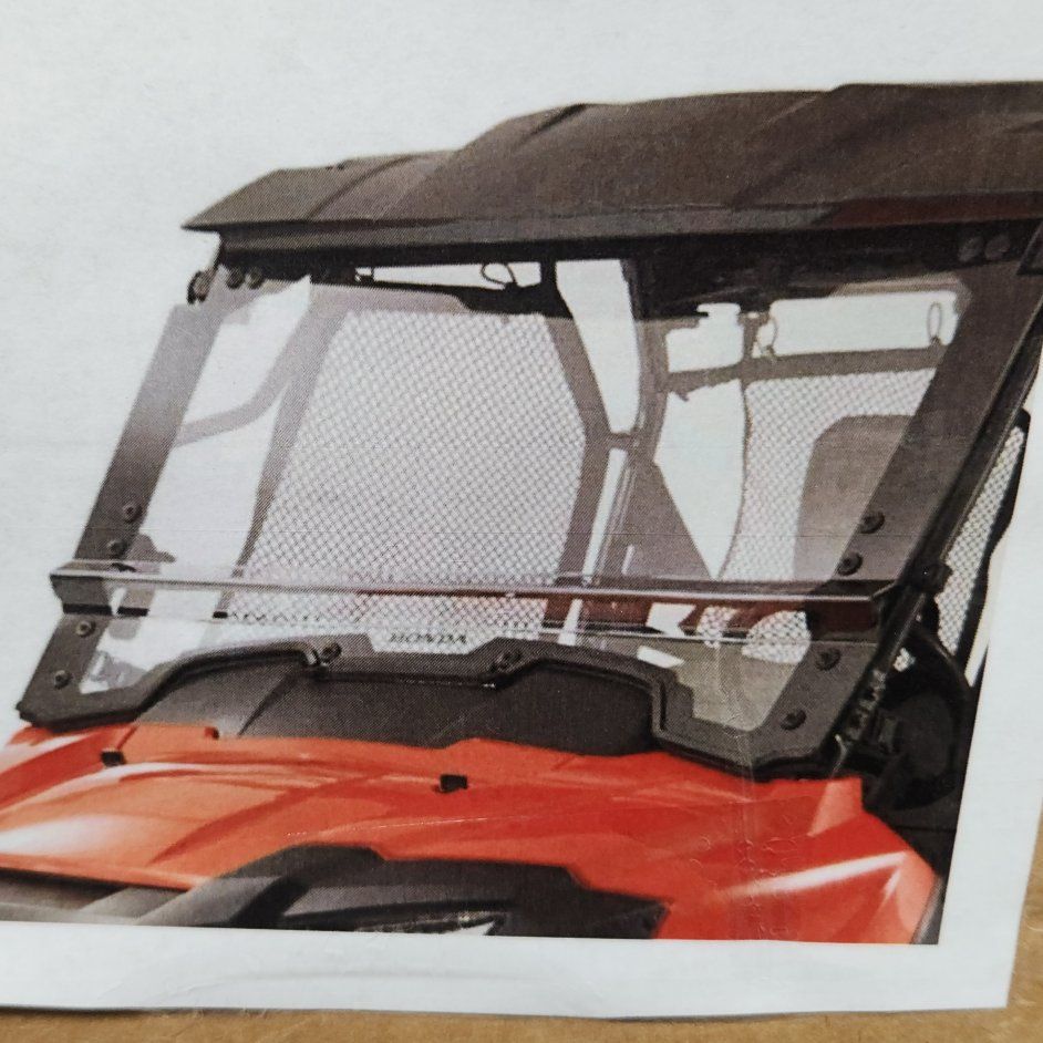 HONDA NEW POLY TIP OUT WINDSHIELD