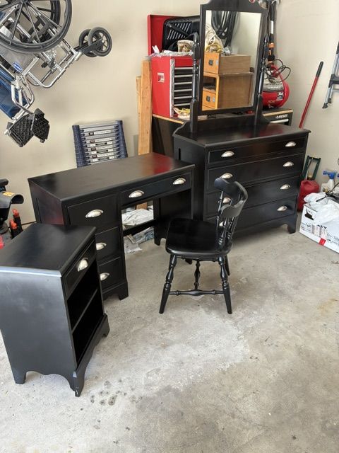 Bedroom/Office Set - Dresser w/mirror, Nightstand, Desk, Chair