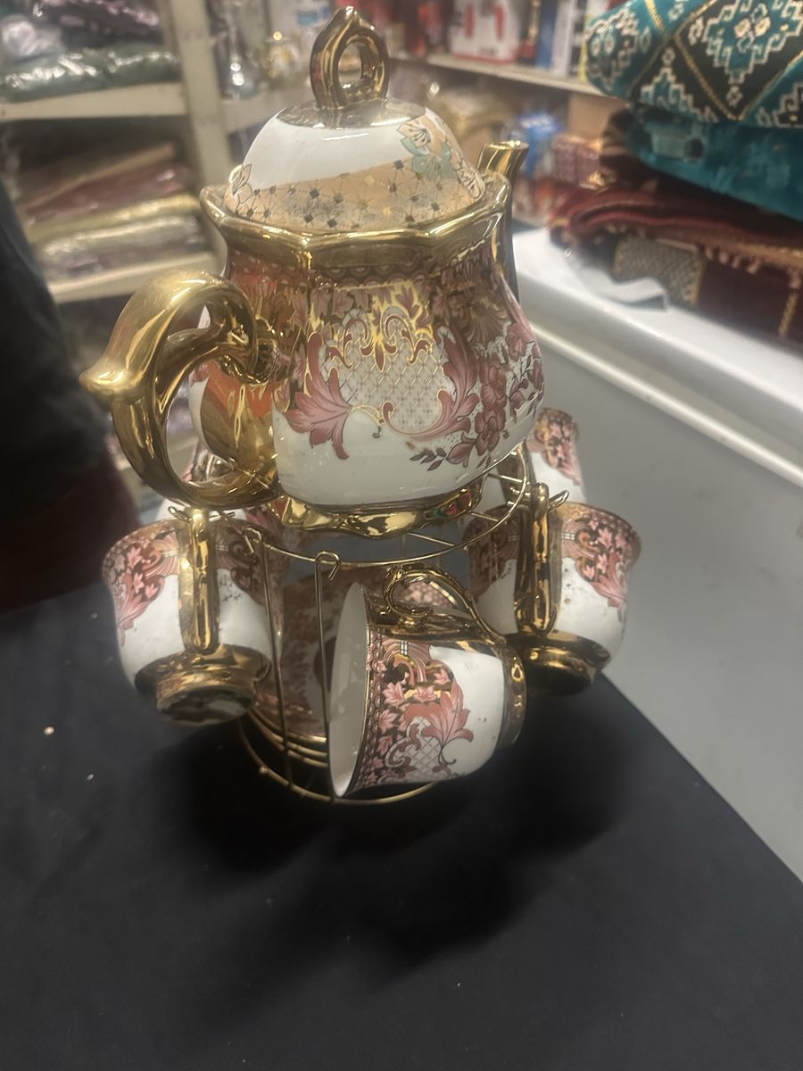 Main image 3