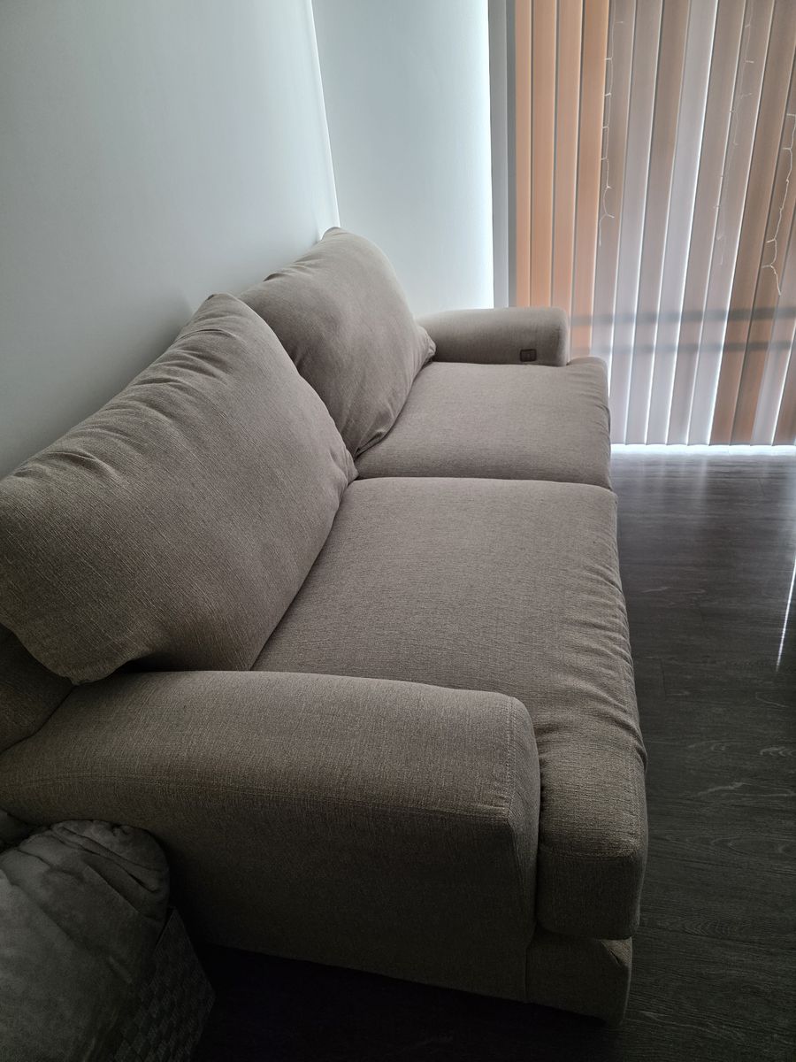 Couch 6.8 feet
