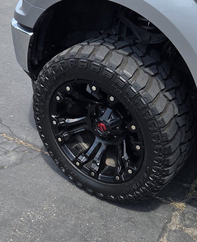 33x12.50r20 4 tires only
