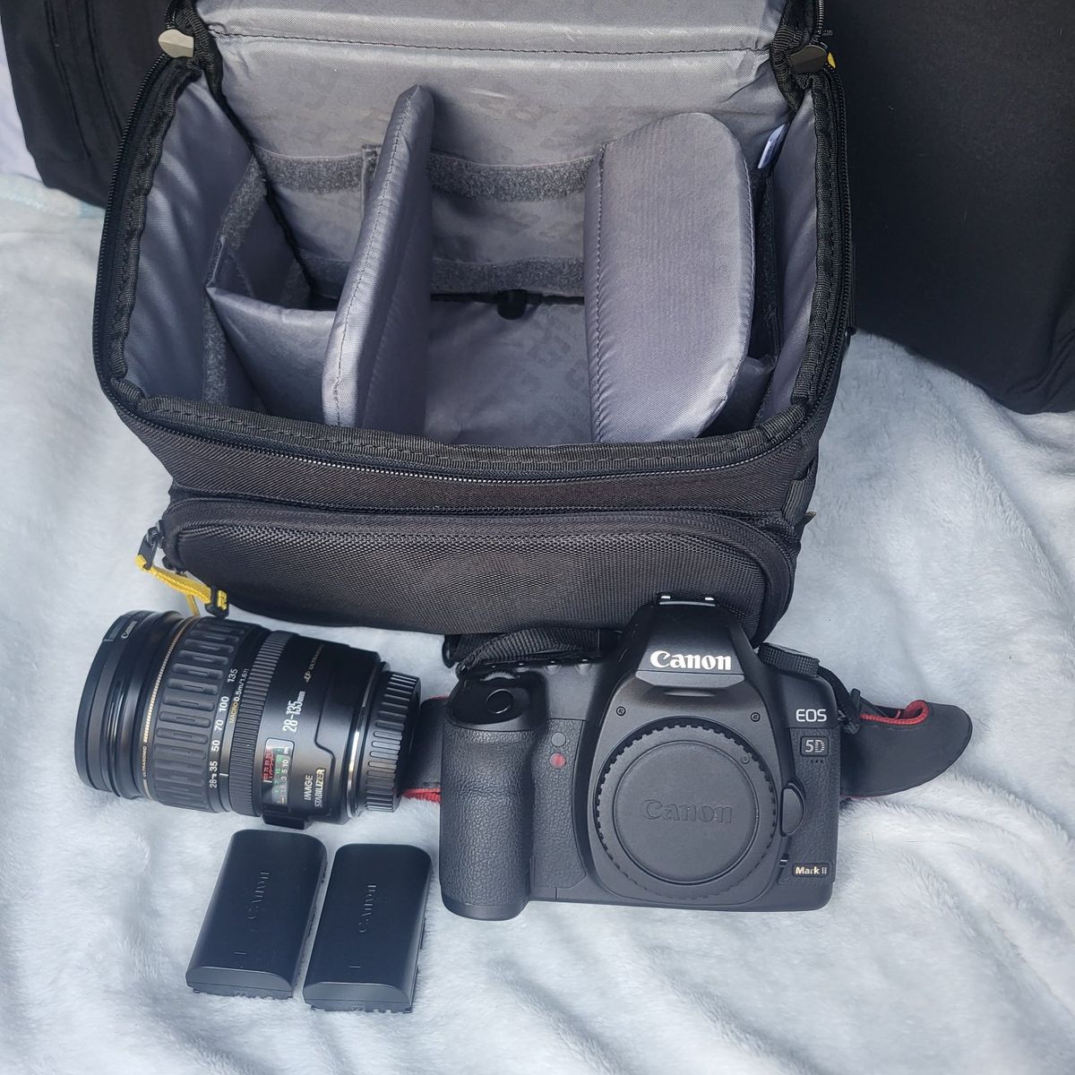 Canon EOS 5D Mark II DSLR Camera w/ EF 28-135mm f/3.5-5.6 IS USM Lens
