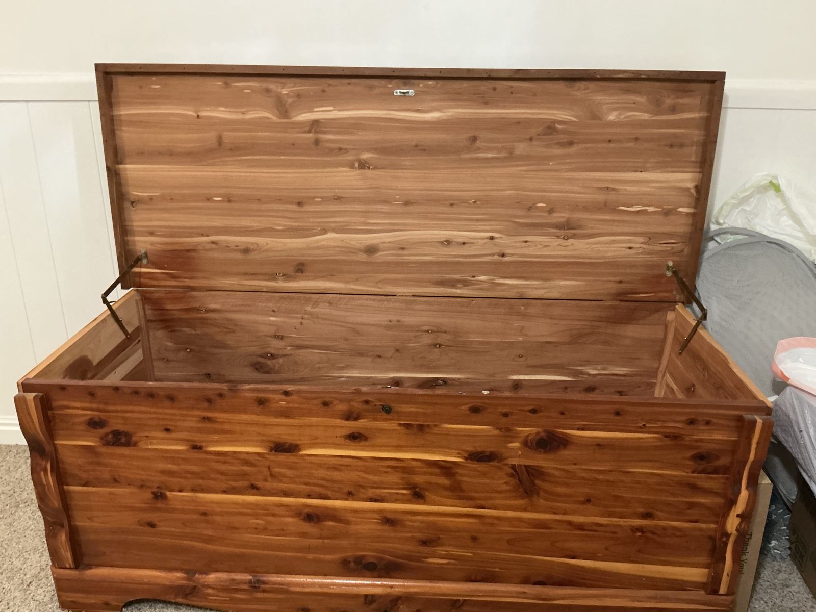 Cedar chest - FREE- you pick up