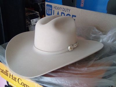 serateli cowboy hats