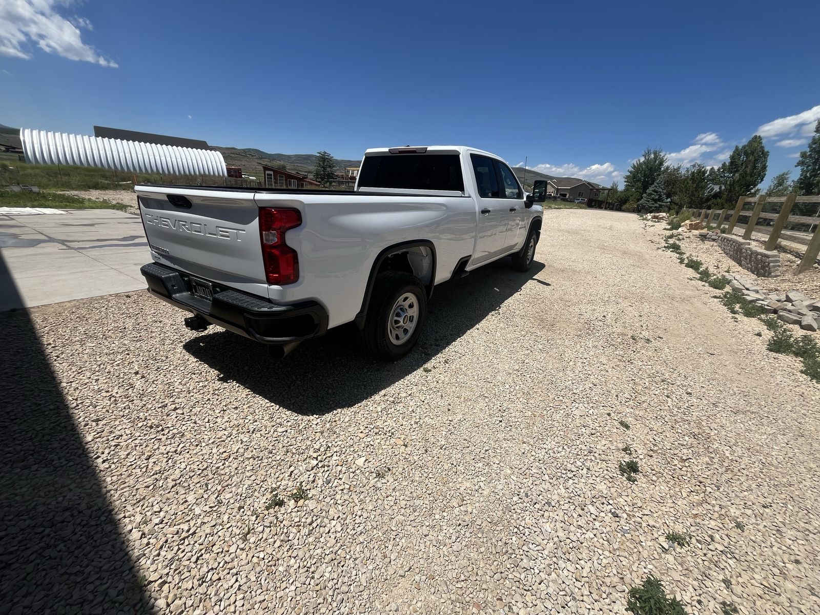 Main image 6