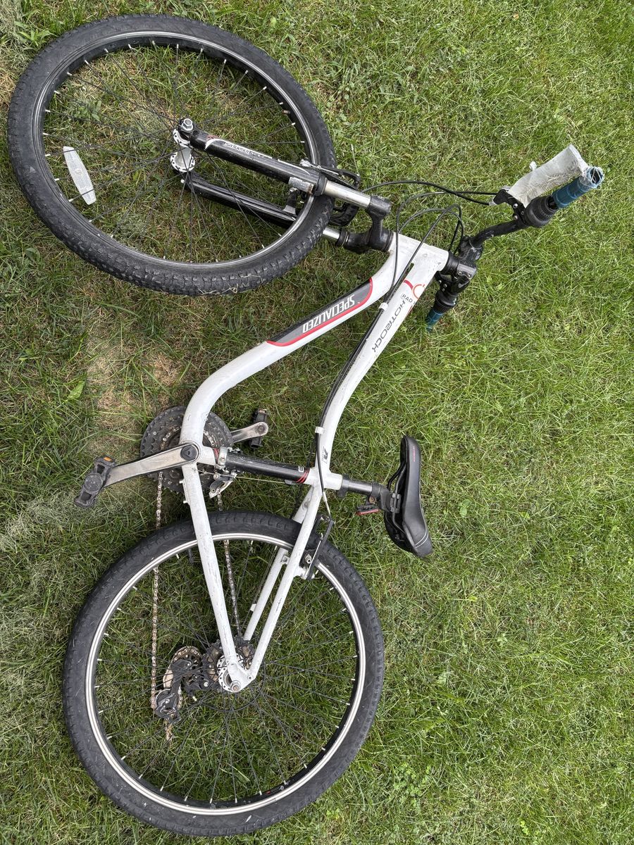 Specialized Hotrock Mountain Bike White Used