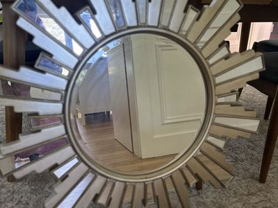 34" Gold Sunburst Wall Mirror with Mirrored Ray Accent