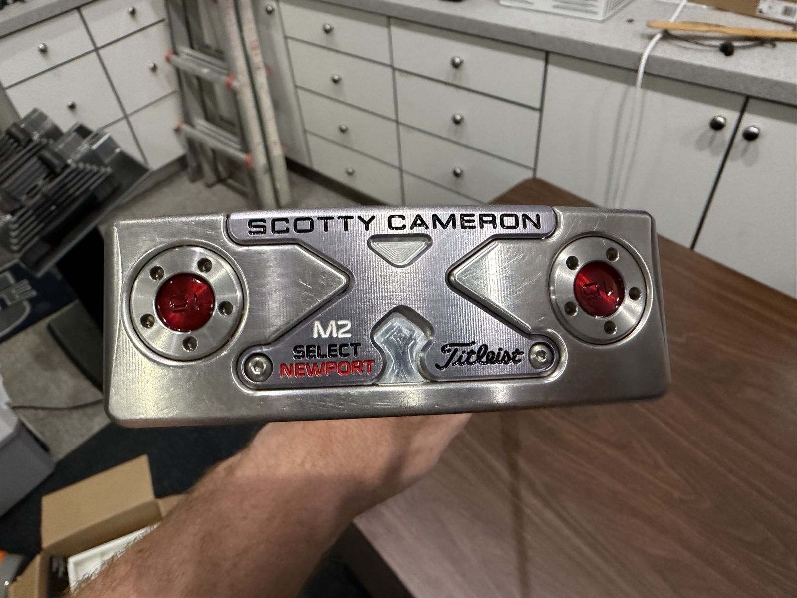 Scotty Cameron Select Newport M2, 34 inch- Excellent Condition