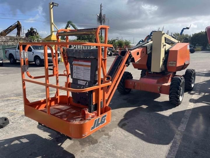 2017 JLG 340AJ Boom Lift