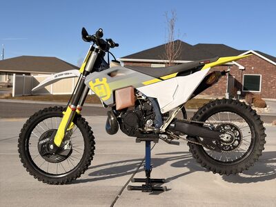2024 Husqvarna TX 300 Timbersled ARO 120