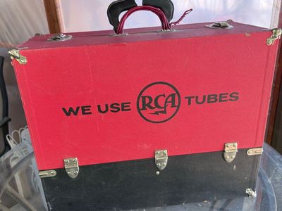 Vintage RCA Tubes Service Case / Tool Box - Red & Black