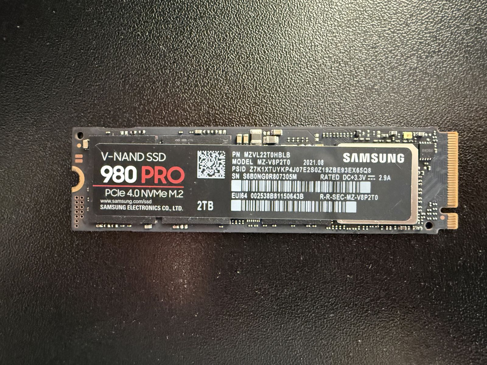 Samsung 980 PRO 2TB PCIe 4.0 NVMe M.2 SSD