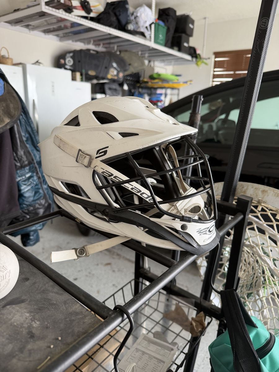 Cascade S youth lacrosse helmet