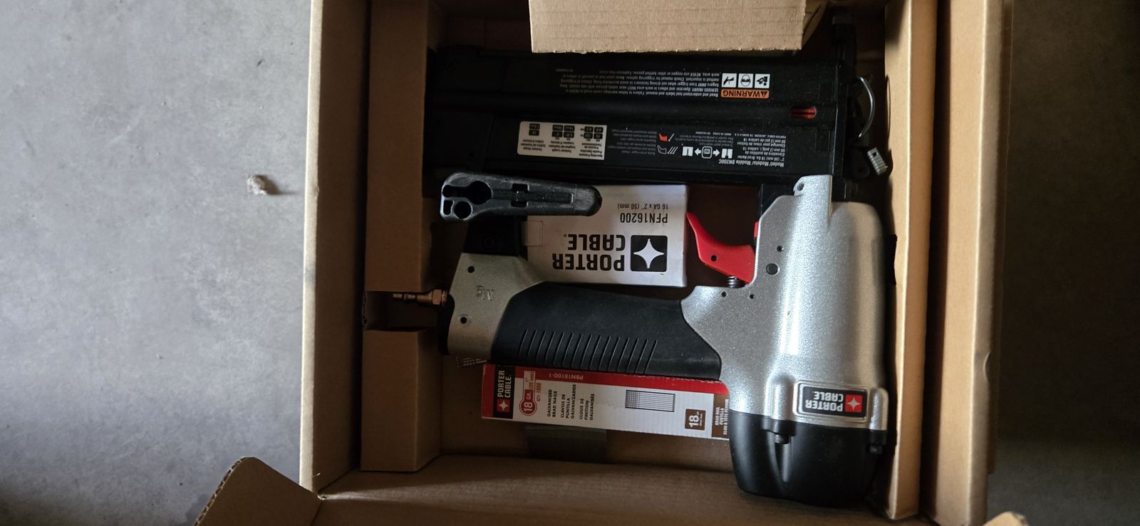 Porter Cable 18-Gauge Pneumatic Brad Nailer BN200C