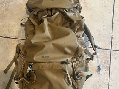 Osprey Rook 50 Backpack & Jet Boil 1.0 cooking system NEW