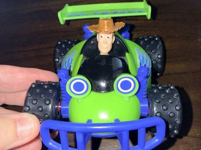 Shake-It Disney Pixar Toy Story RC Buggy Car with Woody Figure