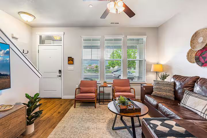 Turnkey Airbnb Furnishing Package – Entire Setup