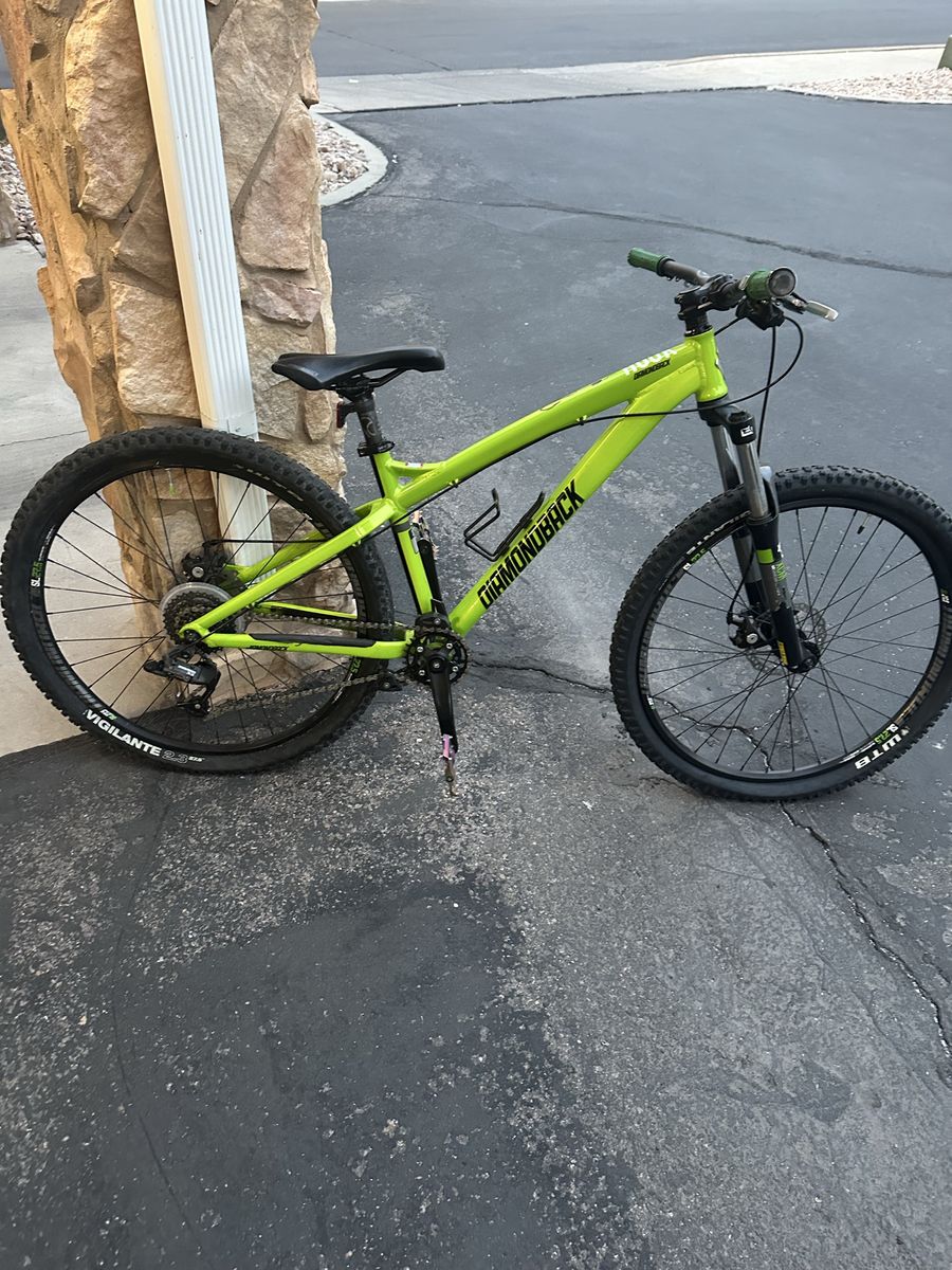 Diamondback Hook Mountain Bike