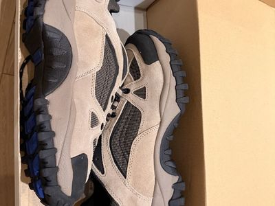 Lands' End Men's Hiking Shoes Tan Black Blue Mesh Outdoor Sneakers