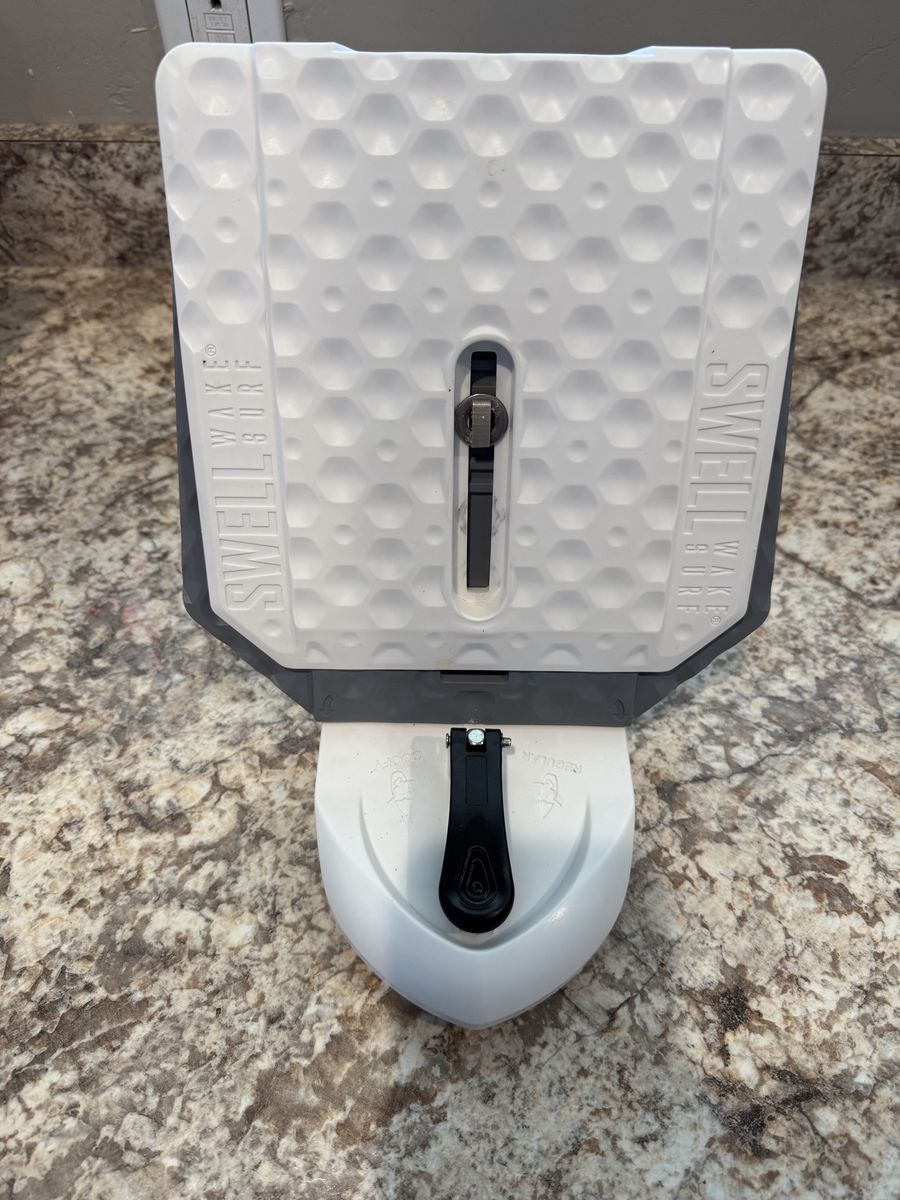 SWELL Wakesurf Creator H3X Plus