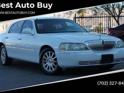 2006 Lincoln Town Car Signature