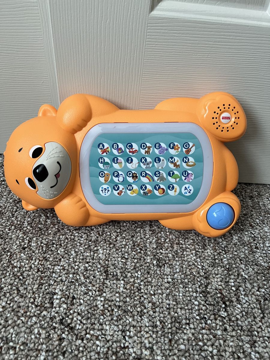 Fisher-Price Linkimals A to Z Otter with Interactive Keyboard-Baby Learning Toy