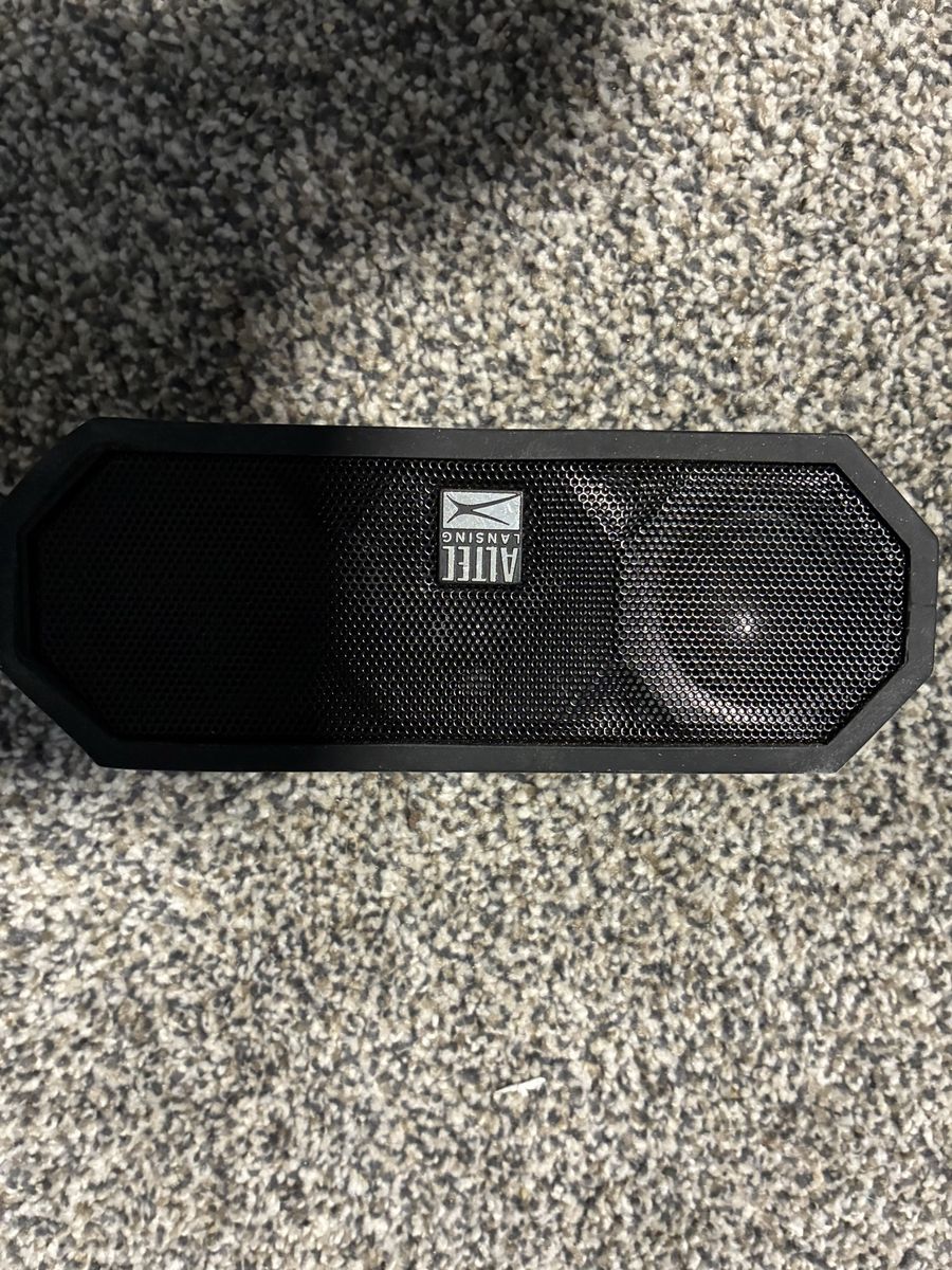 Aztec Bluetooth Speaker
