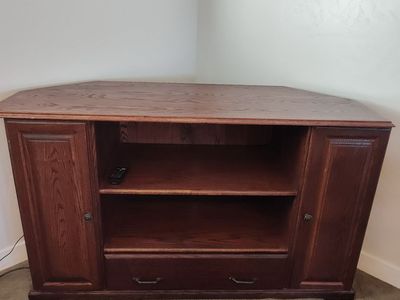 Corner TV stand - Solid Wood FREE