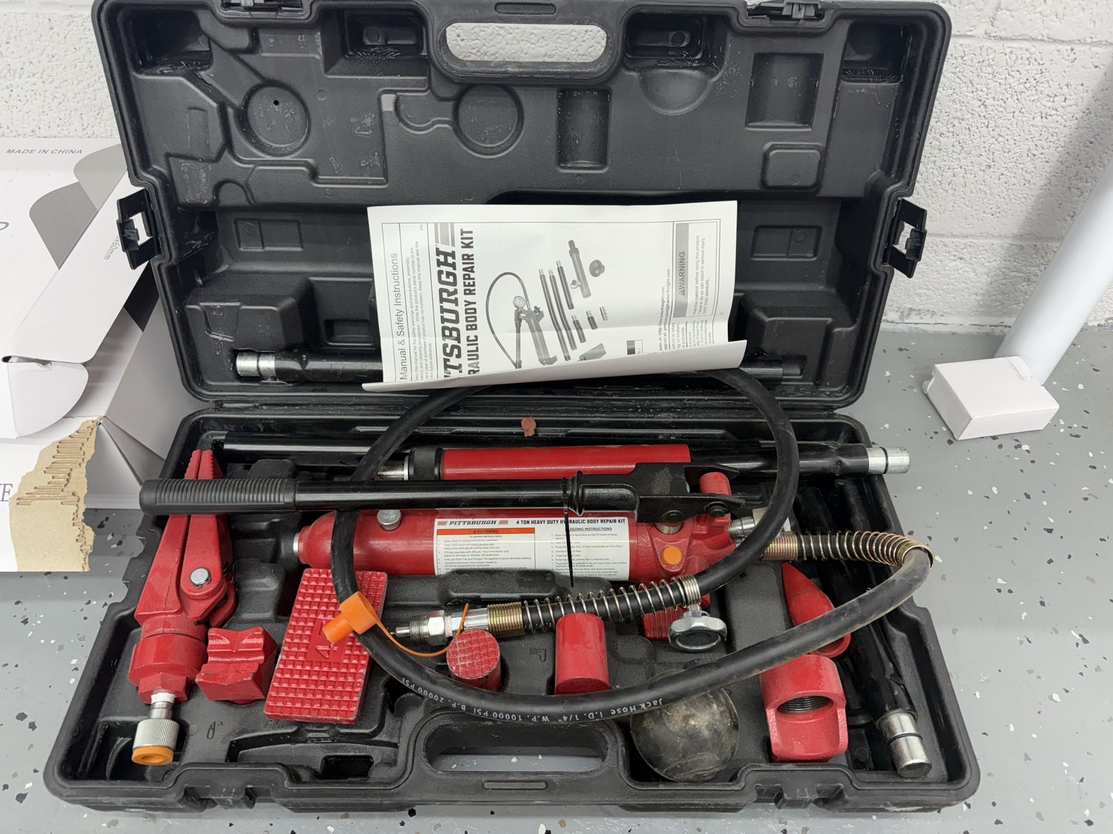 Auto Body Hydraulic Ram Kit – Frame Repair / Dent Pulling Tool Set