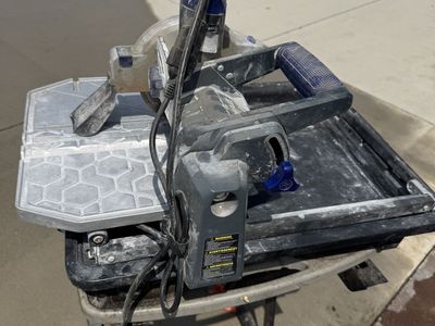 Kobalt Tile Saw