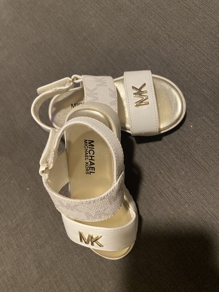Toddler Size 6 Michael Kors Sandal