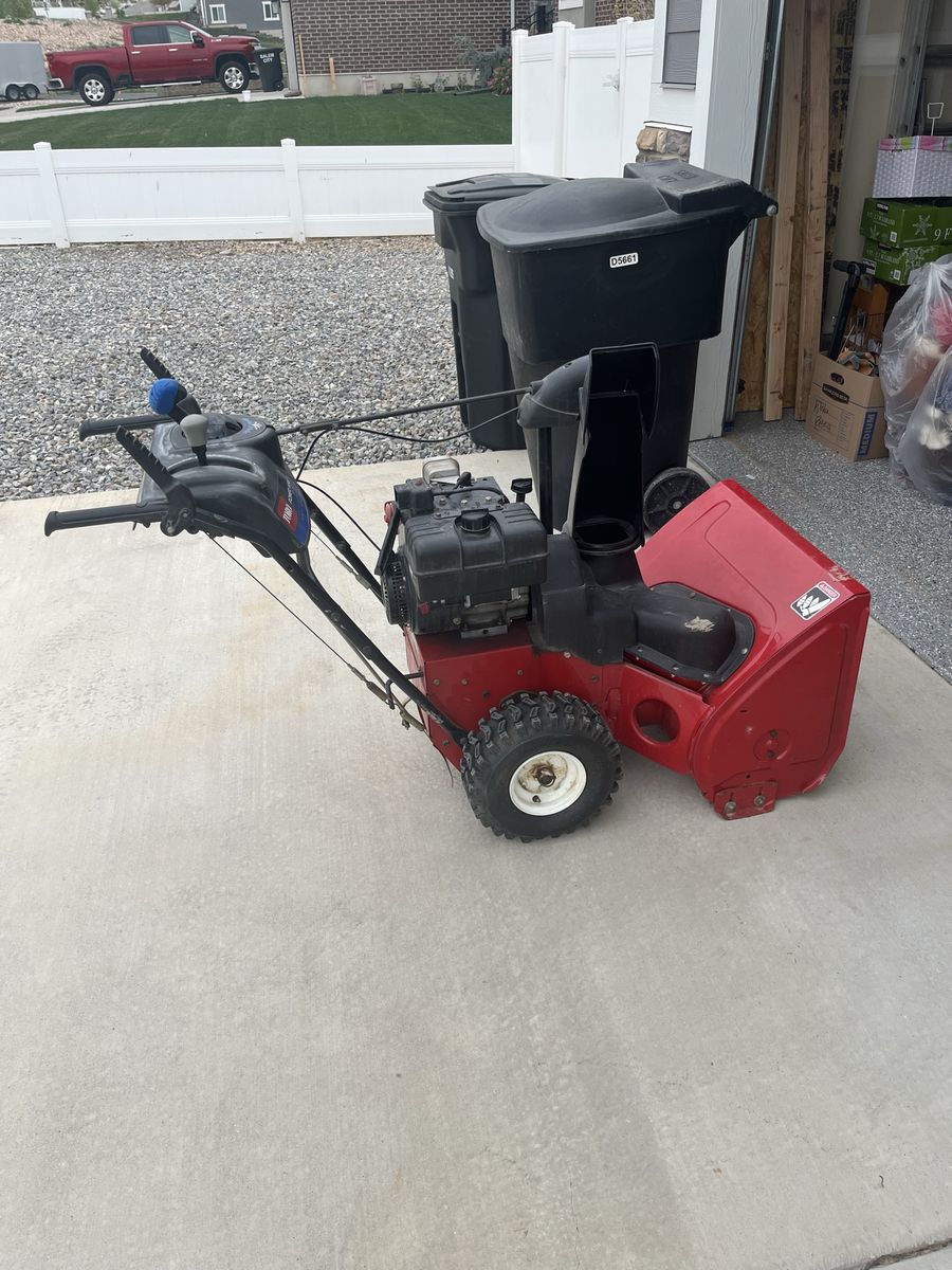 26" Toro Snow Blower