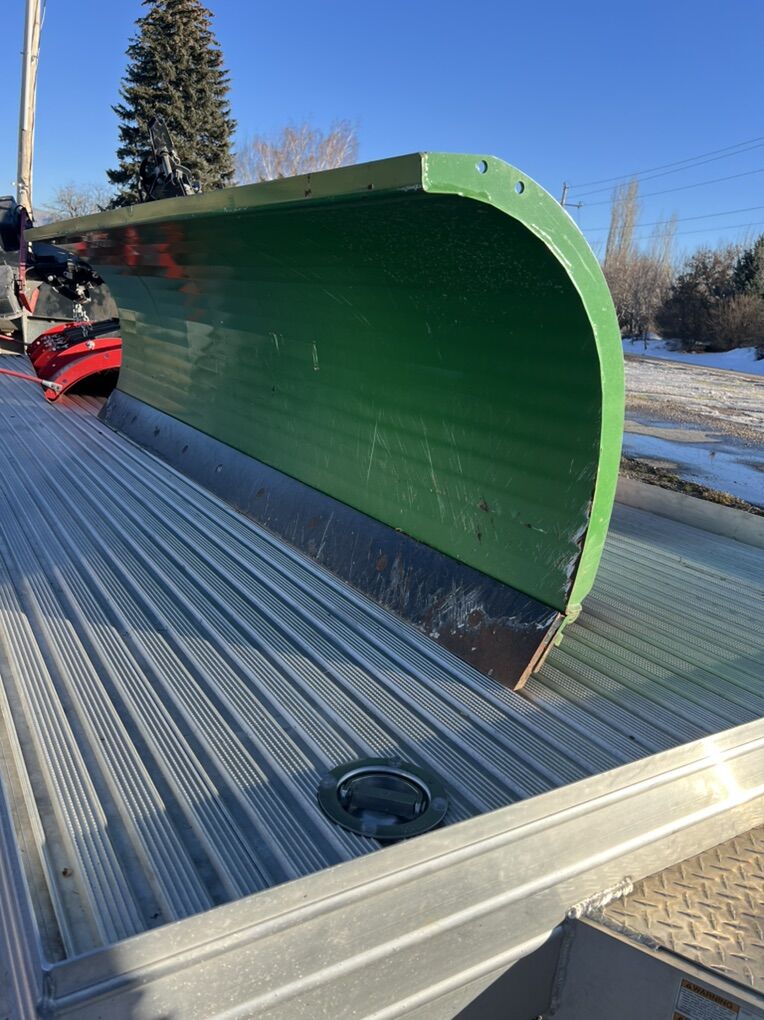 Snow Plow 9'