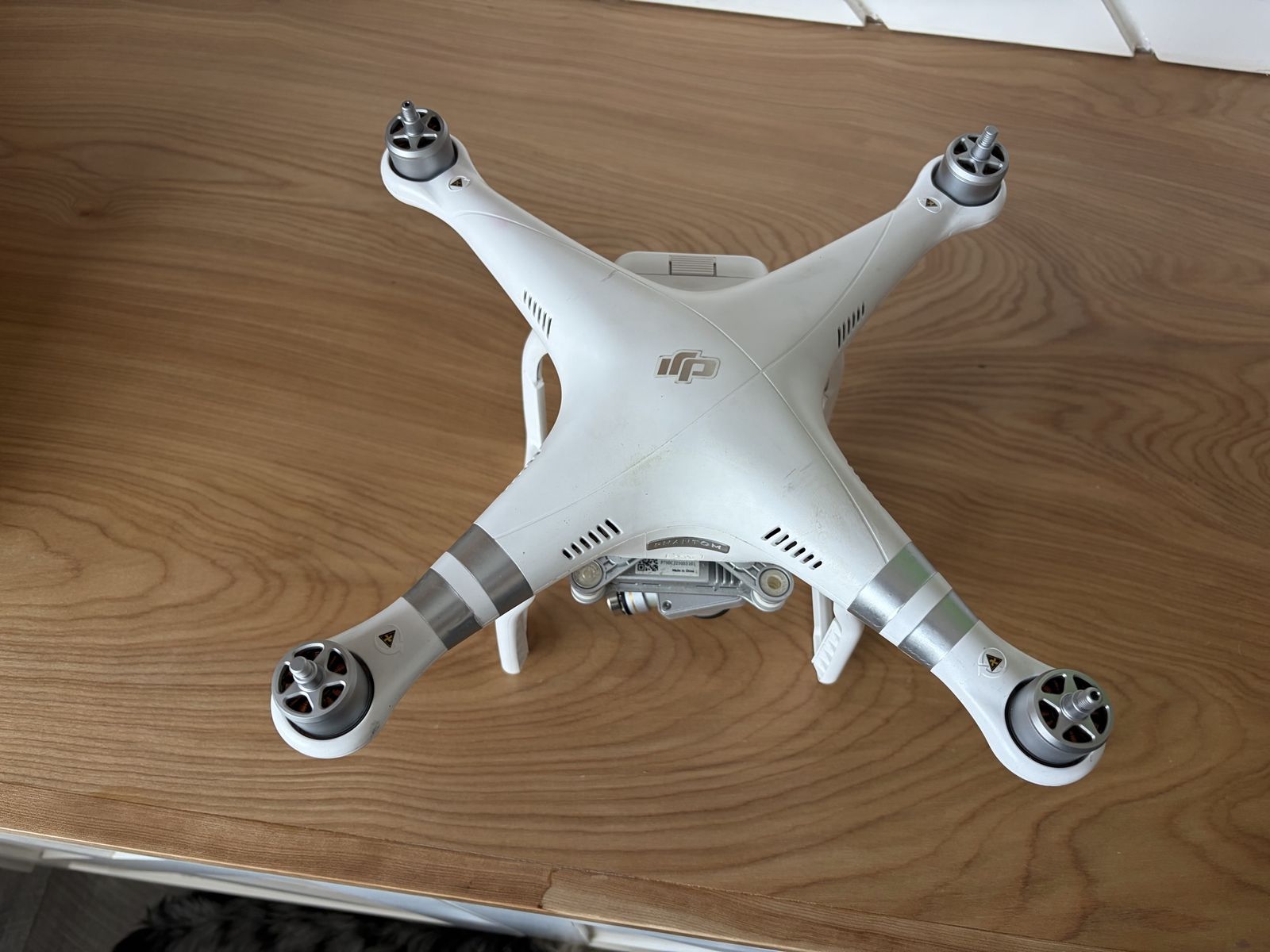 DJI Phantom 3 Advanced Drone with Carbon Fiber Propellers