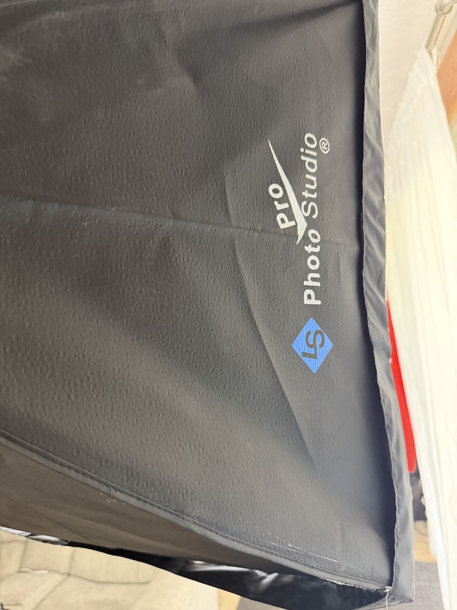 Softbox Photography Lighting Kit, 20'' x 20''