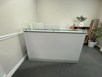 Reception desk