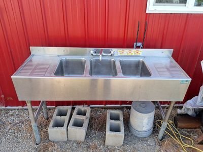 3 basin stainless commercial sink