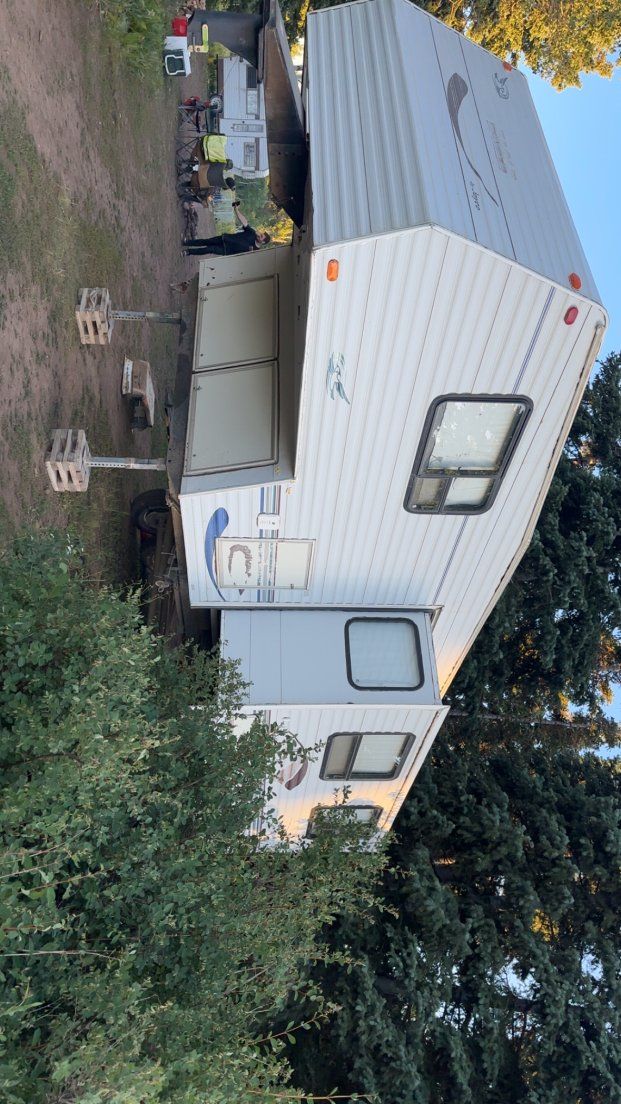 2000 Jayco Eagle 243RKS Fifth Wheel