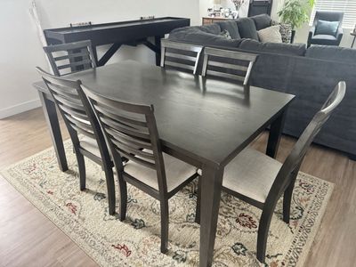 Dark Wood Dining Set: Rectangle Table, 6 Chairs w/ Cloth Seats, & Area Rug - Great Condition