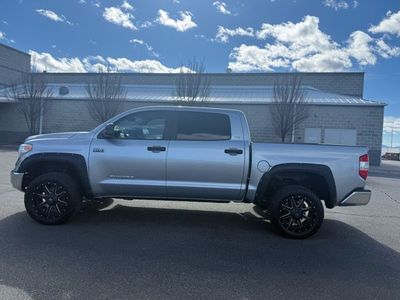 2014 Toyota Tundra SR5