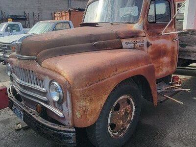 1952 International dump truck