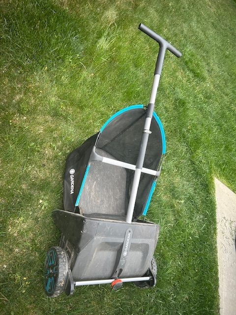 Leaf Sweeper